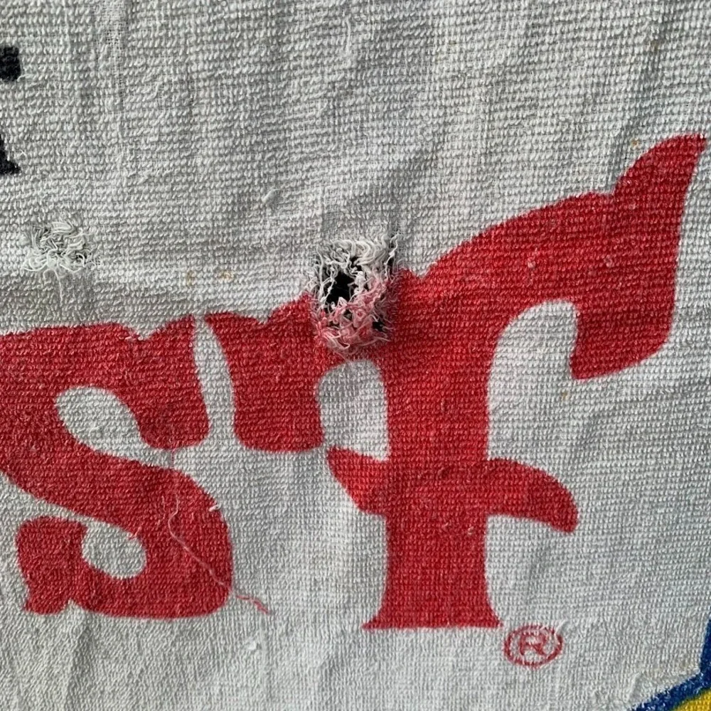 Vintage Pabst‎ Blue Ribbon Beach Towel When You Lift One Weightlifter Rare